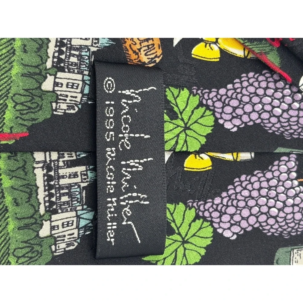 Vintage Nicole Miller IE 100% Silk Wine Novelty Tie Black Vineyard Made in Italy